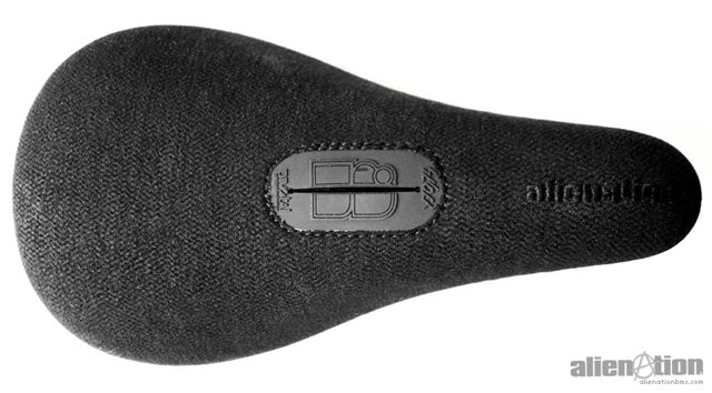 Alienation Back-n-Black Slider seat