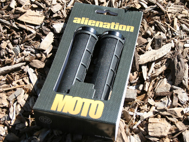 Alienation BMX moto lock-on grips